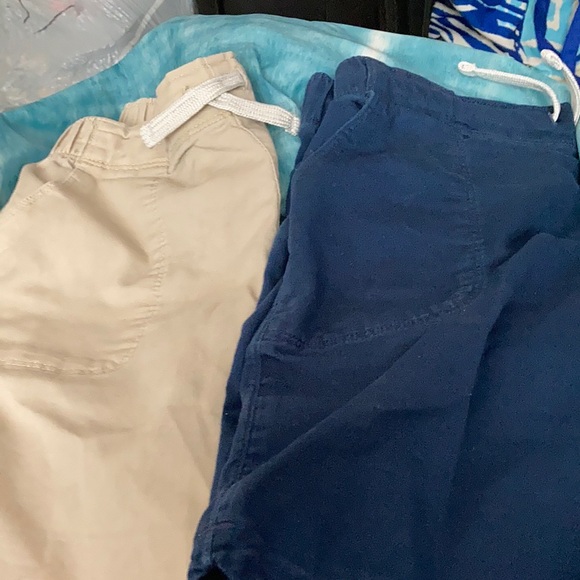 Other - Girls 2 shorts draw string waist -